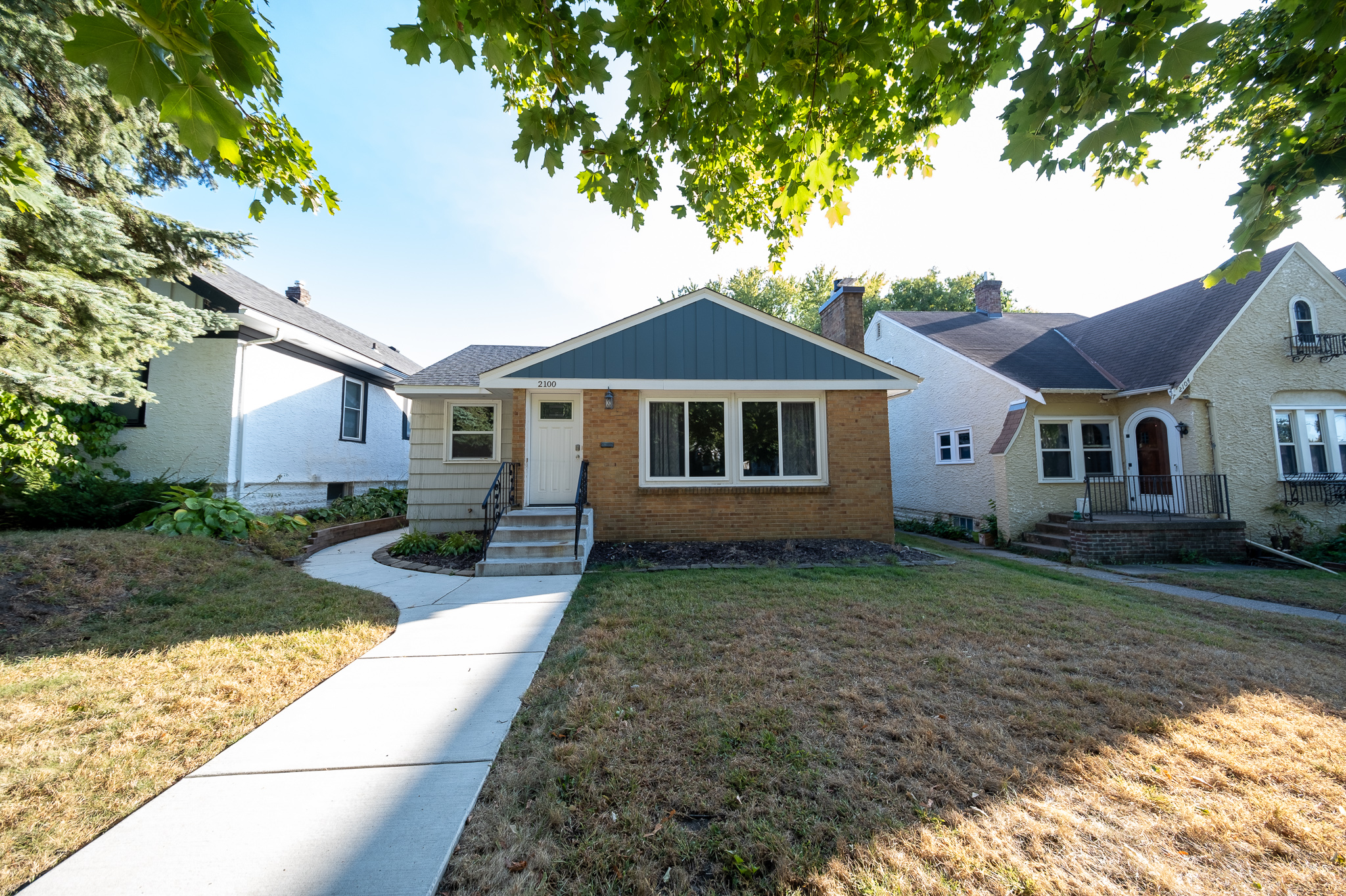 Property thumbnail image