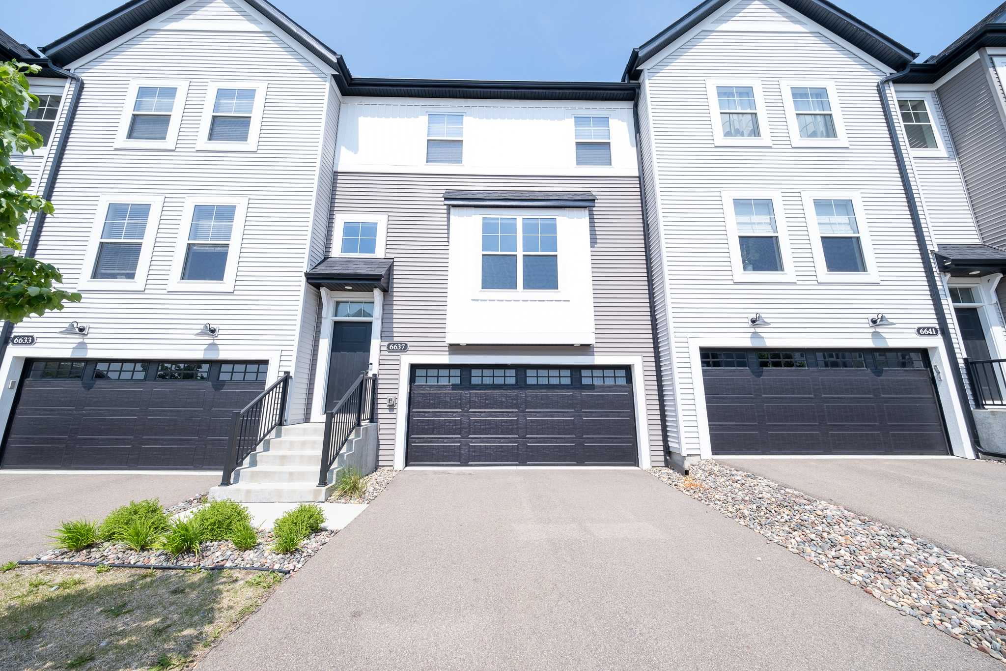 6637 Jody Ave. S.