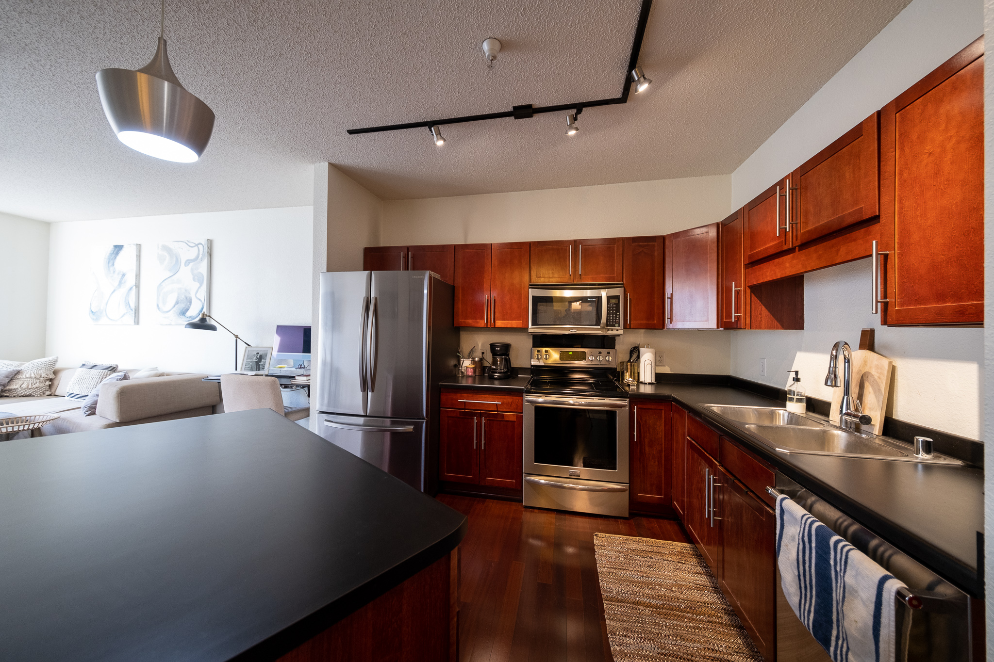 310 E. 18th St., Unit 202