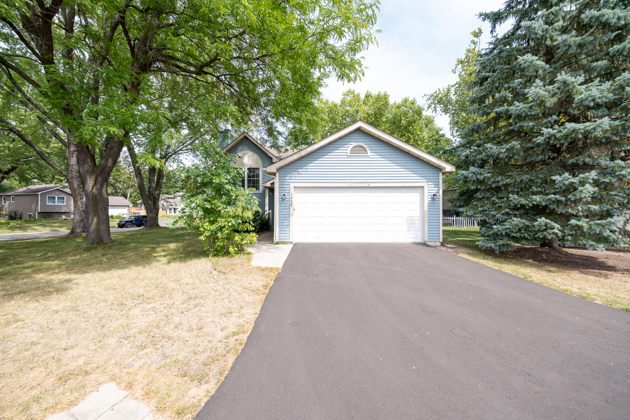 7359 Williams Ln.