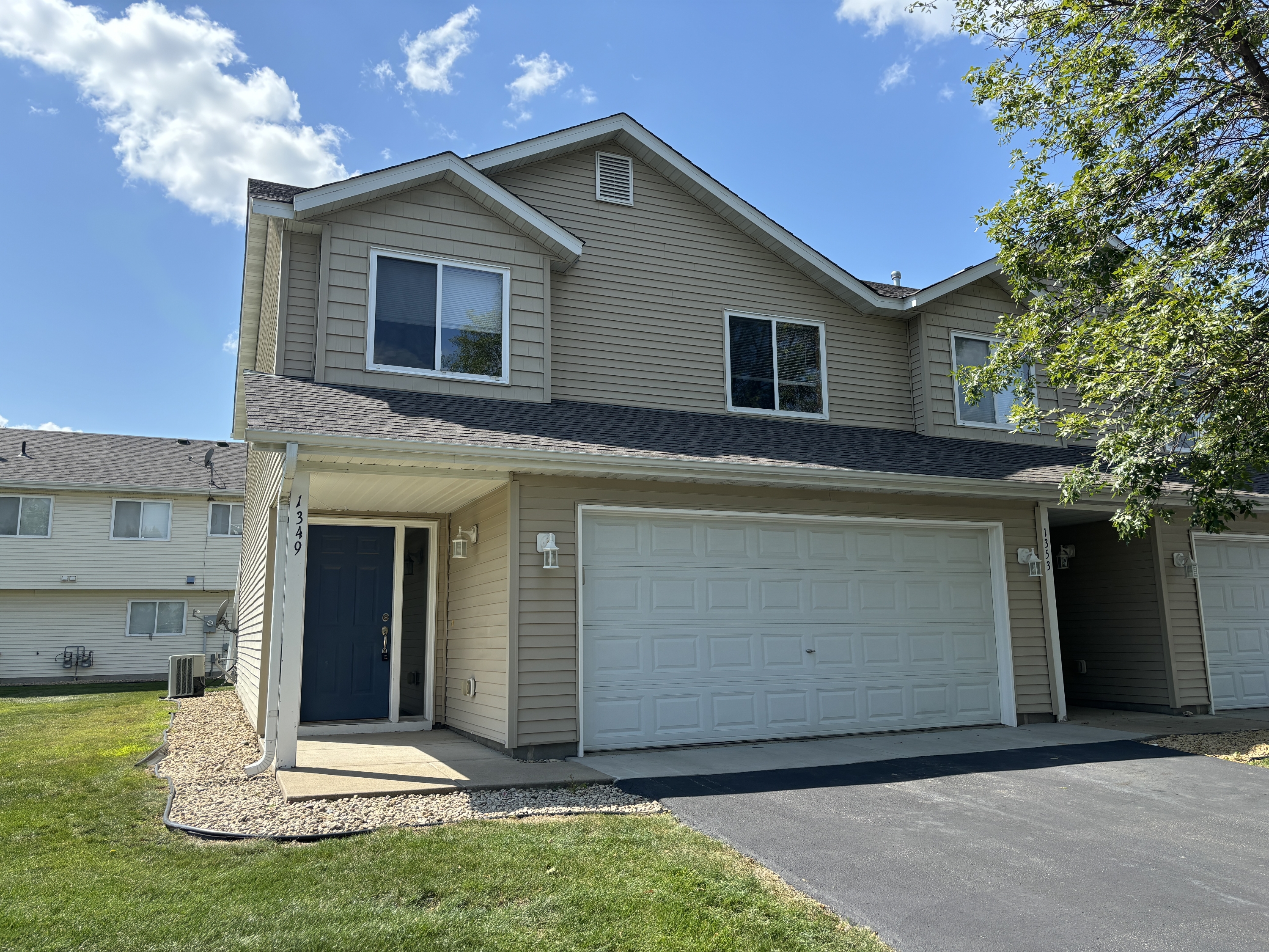 1349 Willow Trl.