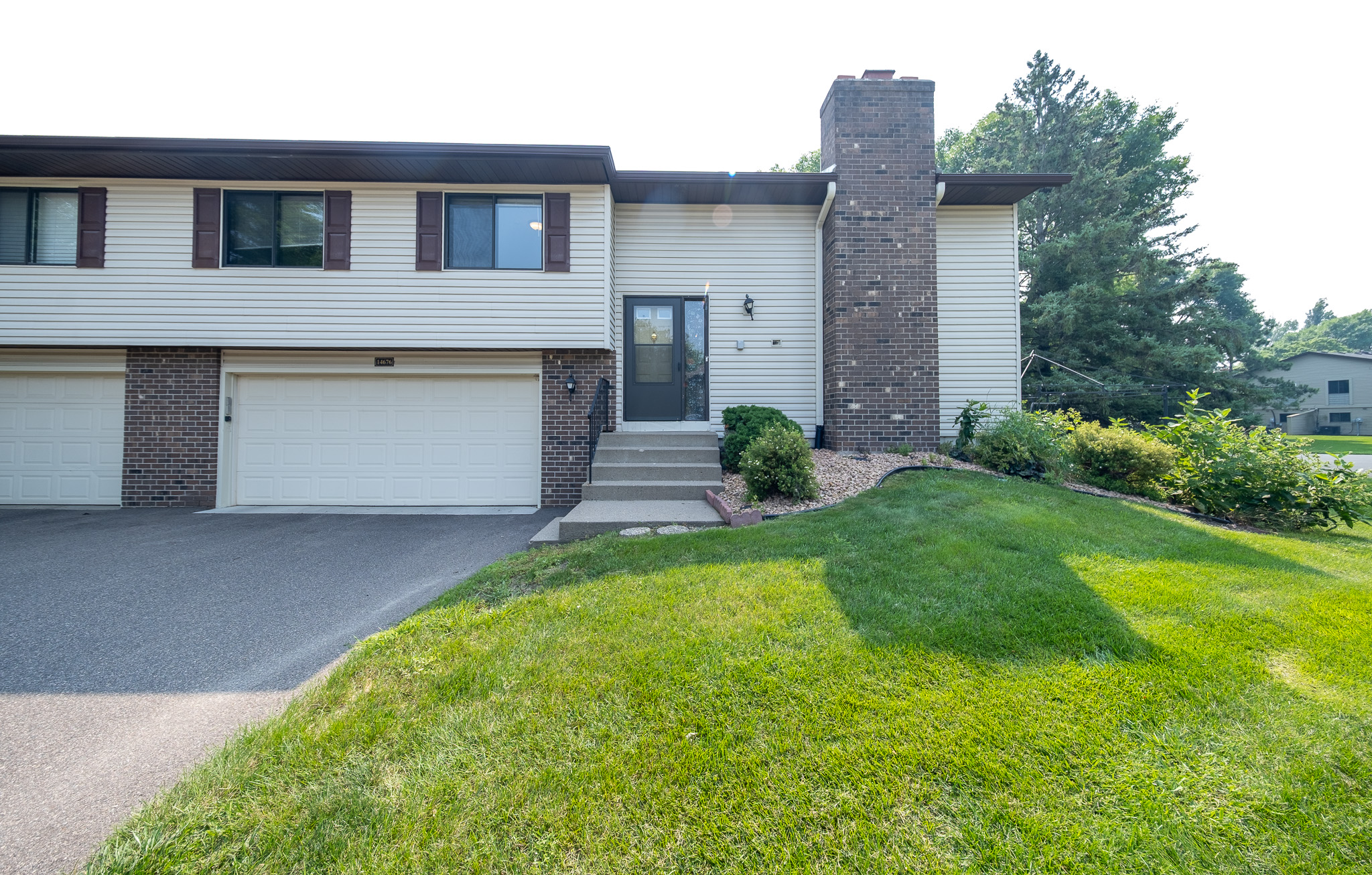 14676 95th Ave. N.