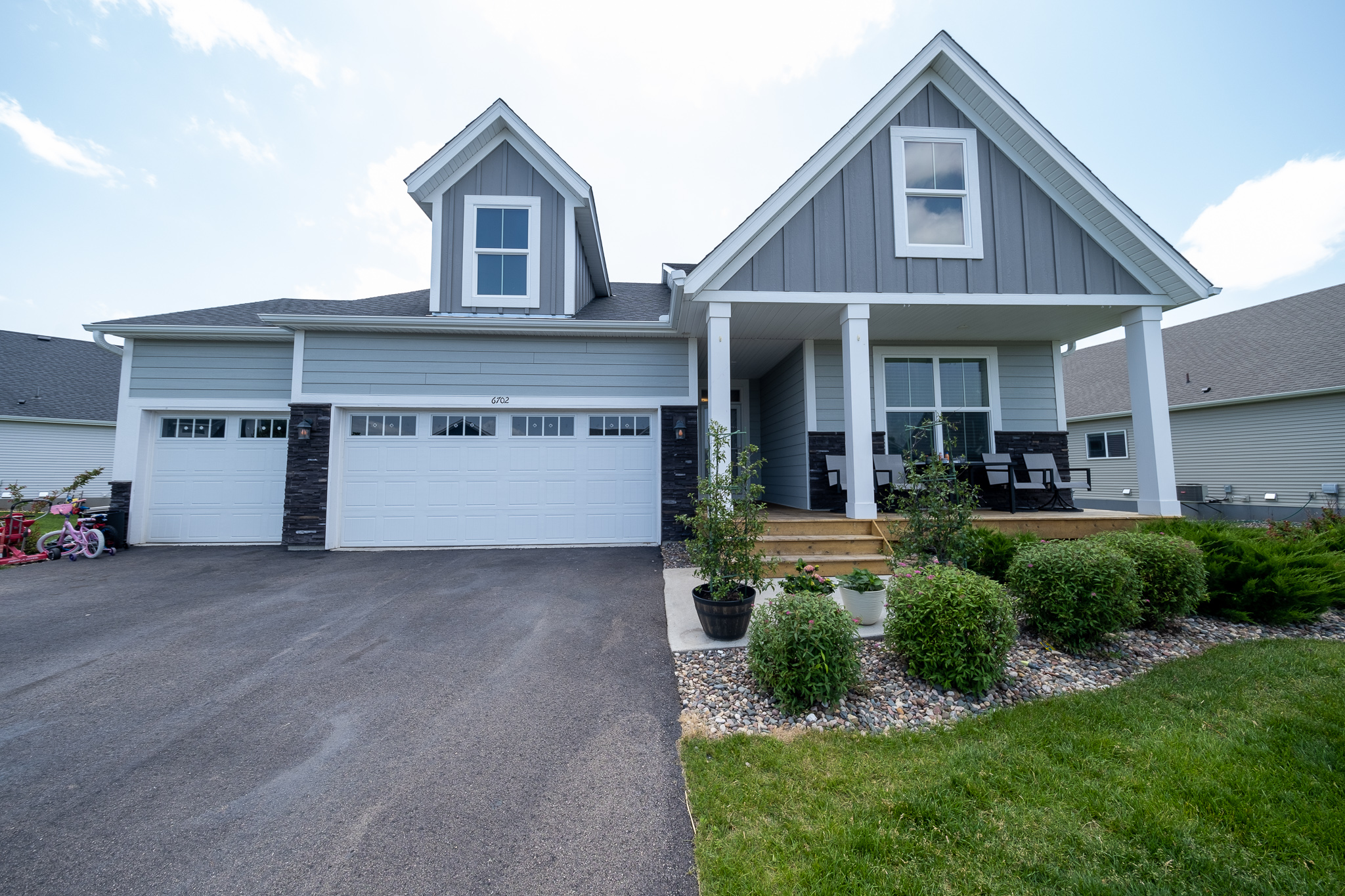 6702 92nd Bay S.