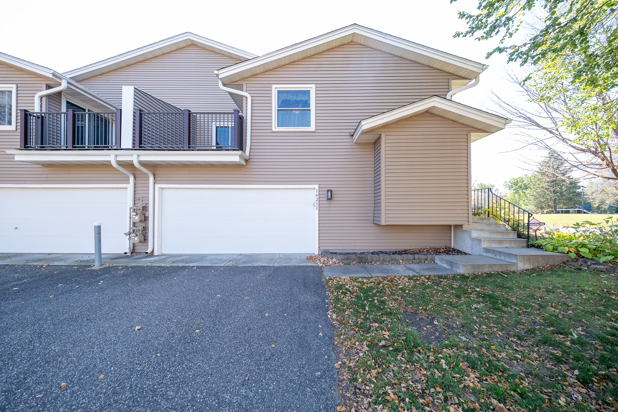 16211 Flagstaff Ct. S.